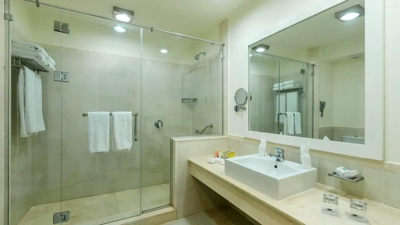 الفندق قيصر باي ريزورت - مرسى مطروح